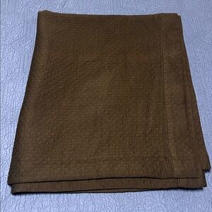SFERRA Chocolate Brown Textured Throw - Queen Size